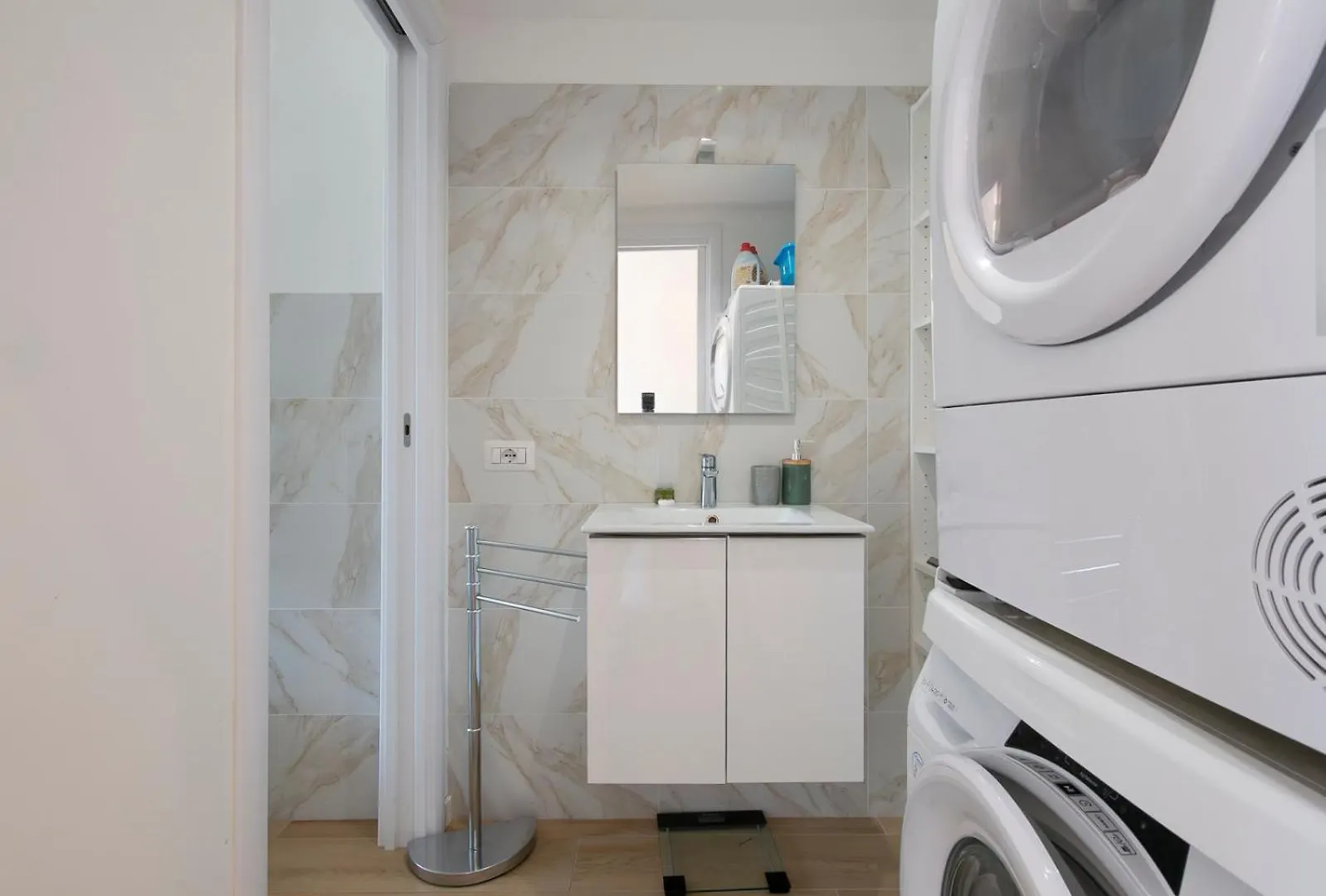 I-Host Apartment - Ripamonti 201 Милан